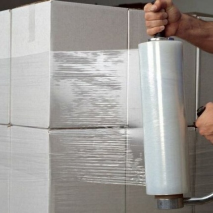 STRETCH FILM ΔΙΑΦΑΝΟ 50cm 23mic (3kg) ΚΙΒΩΤΙΟ 6 ΡΟΛΑ ΨΙΛΟ ΜΑΔΡΙ
